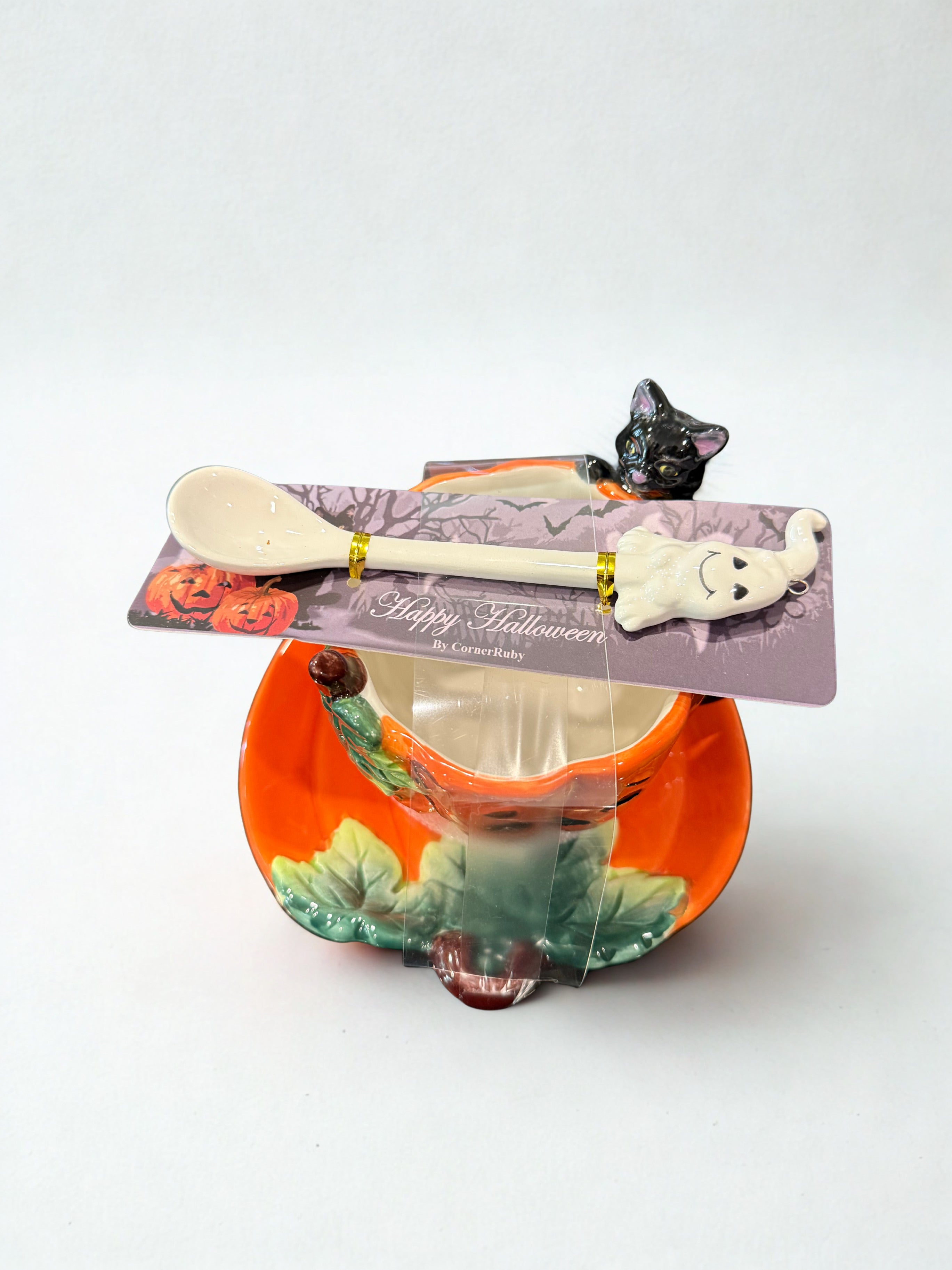 CornerRuby Happy Halloween Ceramic Jack-o'-Lantern Teacup, Saucer & Black Cat Spoon Set